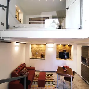 Appartamento Castle Comfort Loft, Napoli